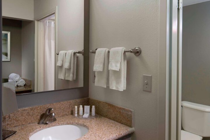 Sonesta Select Boca Raton Town Center