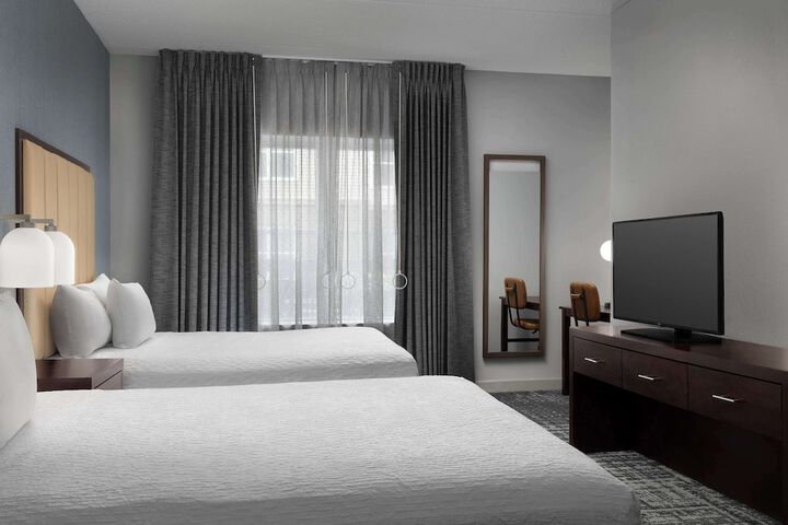 Room 21 of 48