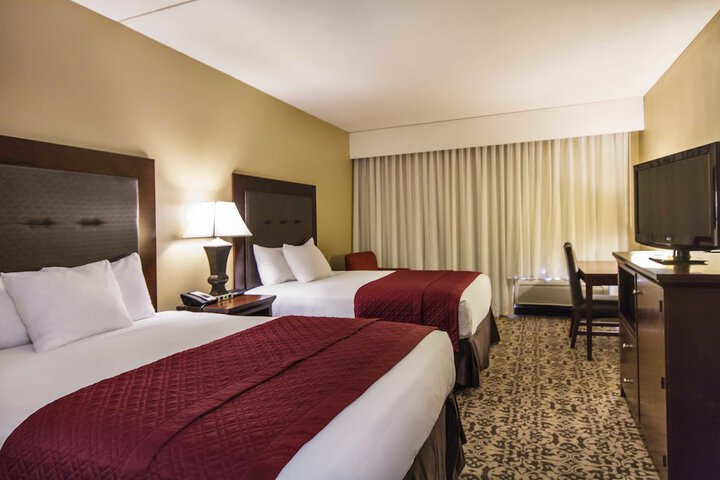 Room 21 of 32