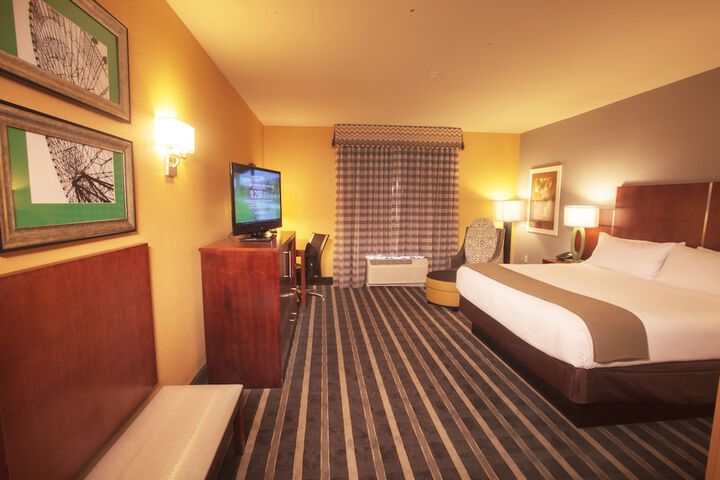 Room 40 of 71