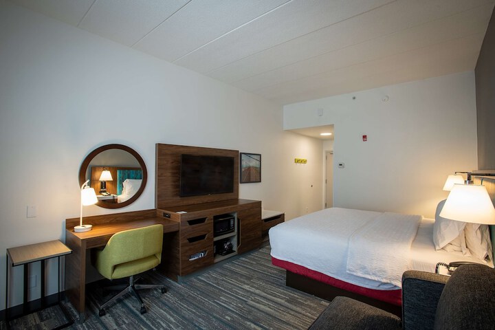 Hampton Inn Seaford