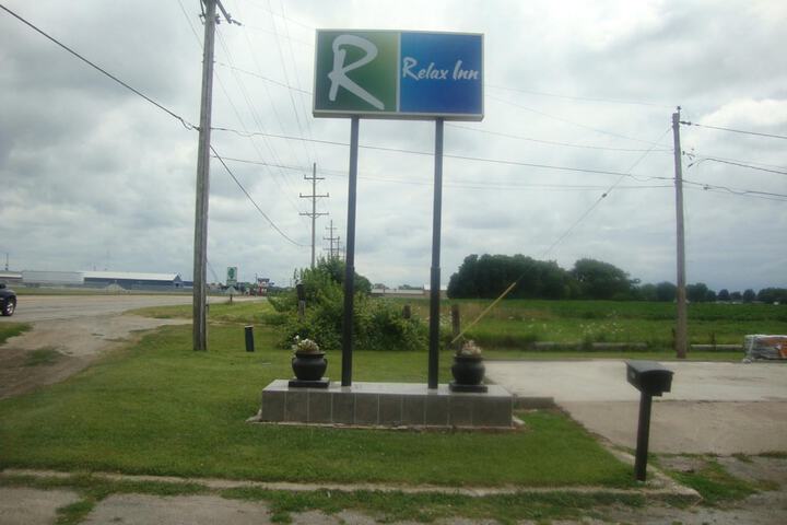 Relax Inn