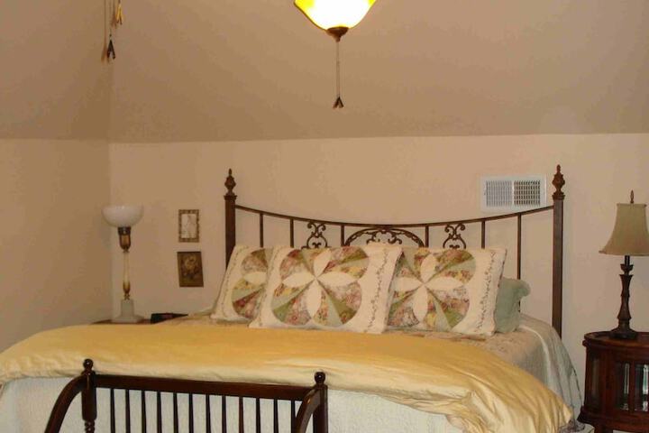 Room 26 of 48