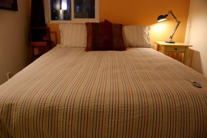 Room 48 of 65