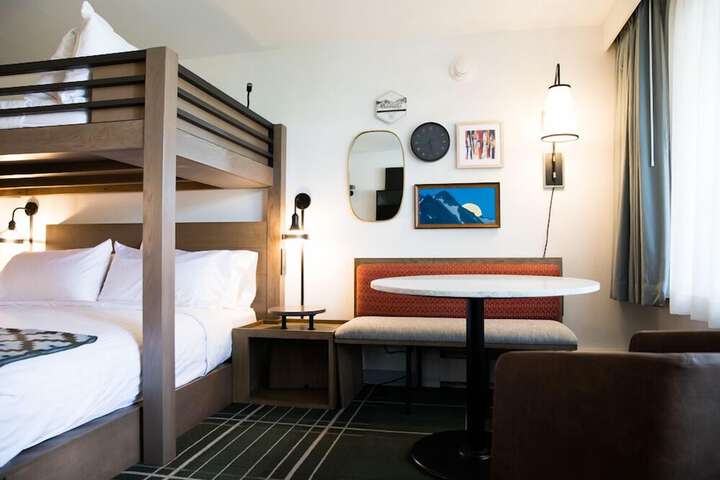 Room 5 of 30
