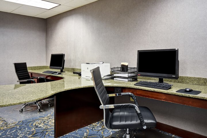 Business Center 49 of 49