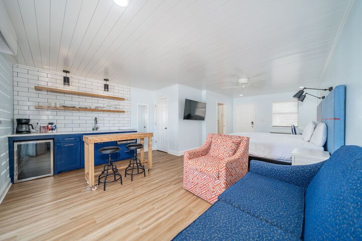 The Hamilton - Lakefront & Studio Suites Hot Springs