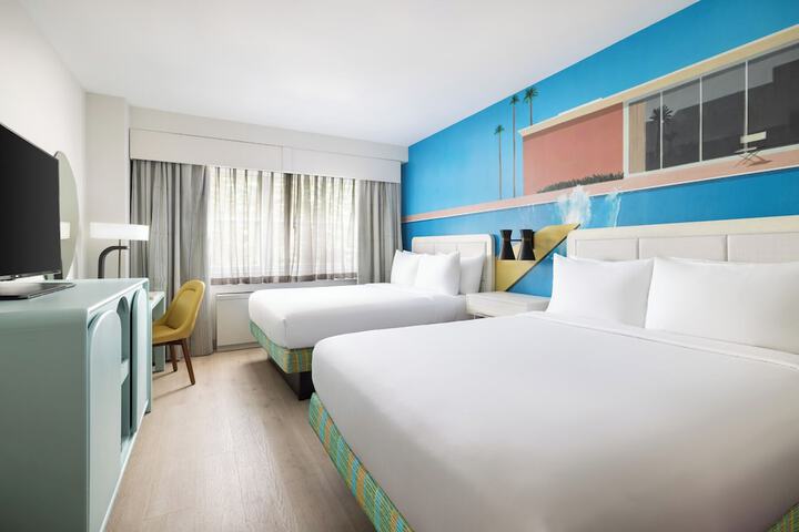 Room 17 of 22