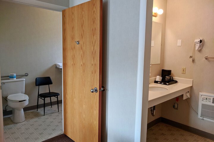 Room 29 of 43