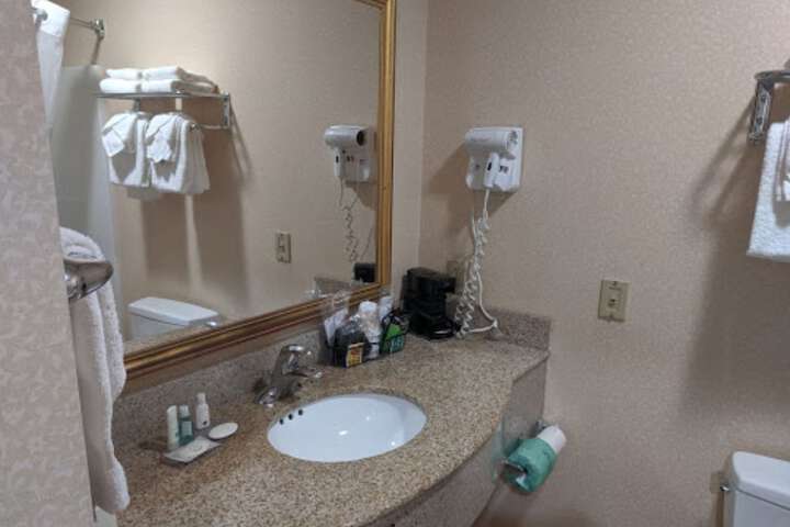 Room 15 of 21