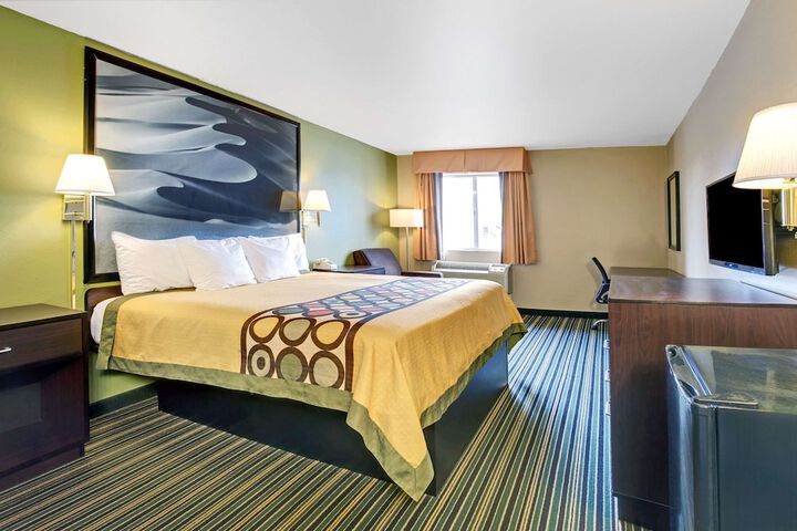 Room 19 of 25
