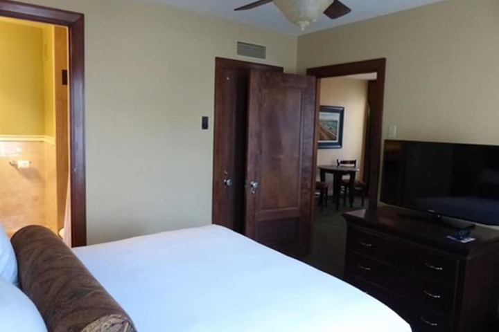 Room 18 of 57