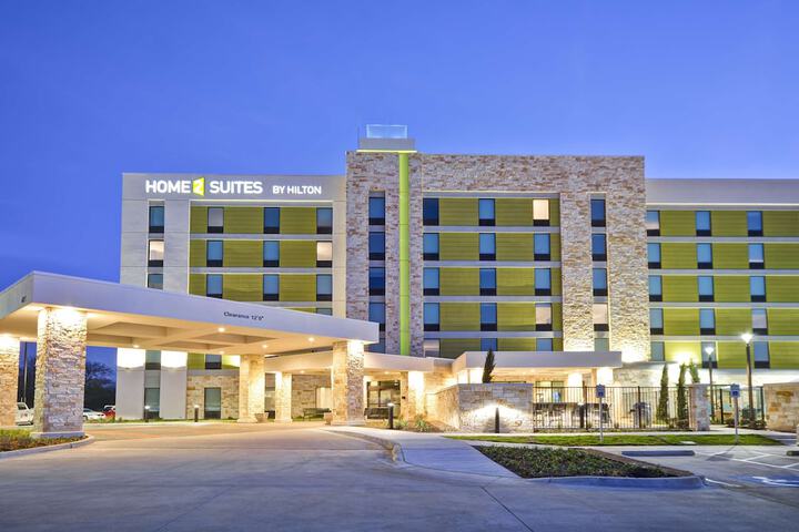 Hotel 3 of 45