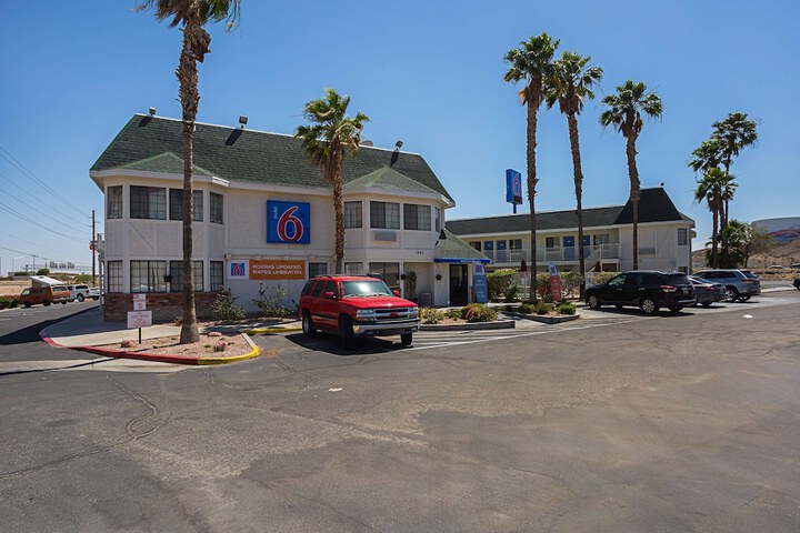 Hotel 9 of 55