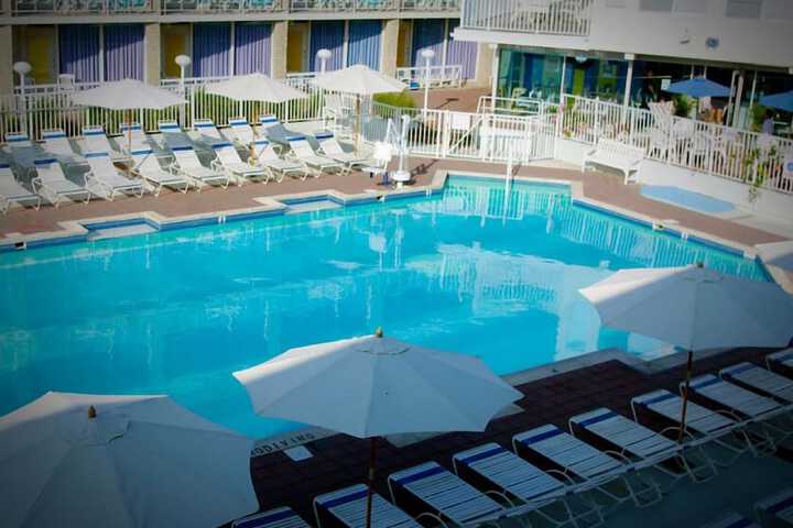 Pool 5 of 37