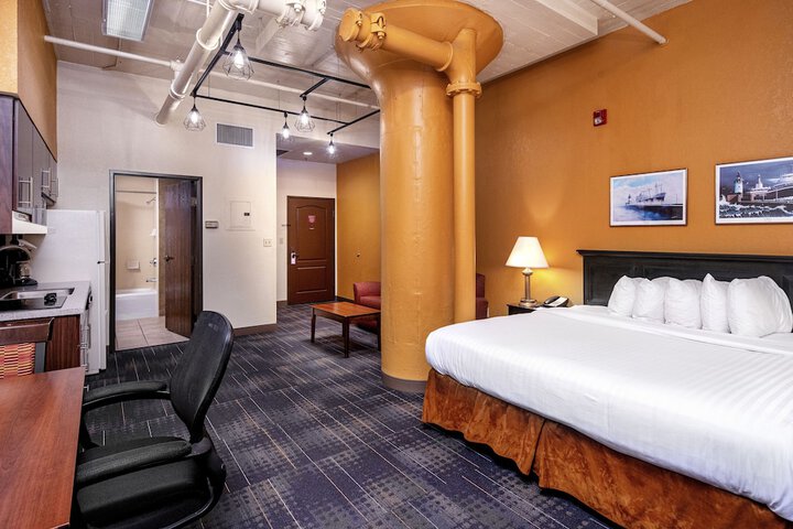 Room 31 of 74