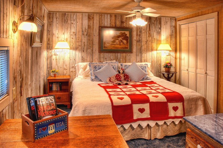 Room 13 of 61