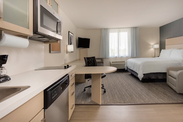 Room 42 of 56