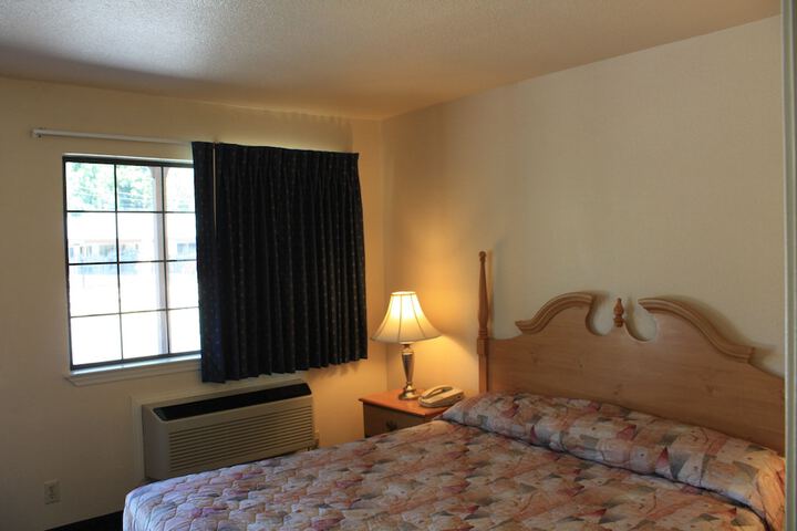 Room 14 of 43
