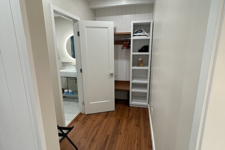 Room 12 of 62