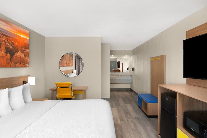 Days Inn by Wyndham Safford AZ