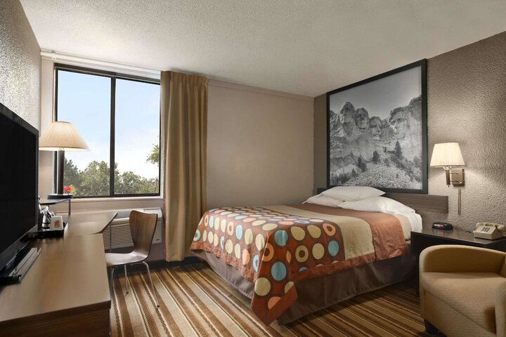 Room 22 of 29