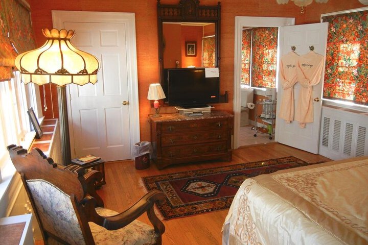 MELANGE BED AND BREAKFAST