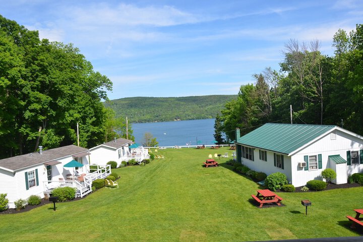 Lake View Motel