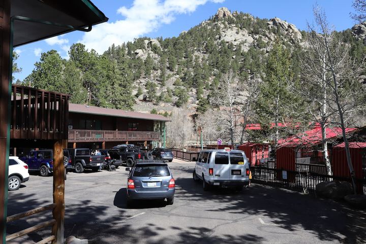 Nickys Resort