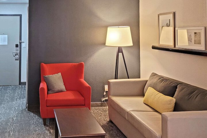 Room 21 of 29