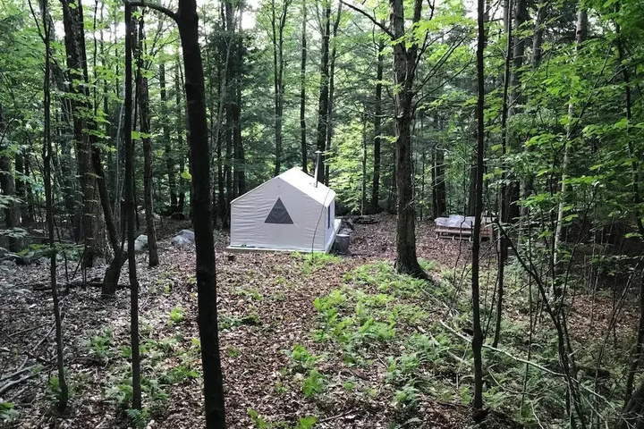 Tentrr  hidden Hoosic Riverside Camp