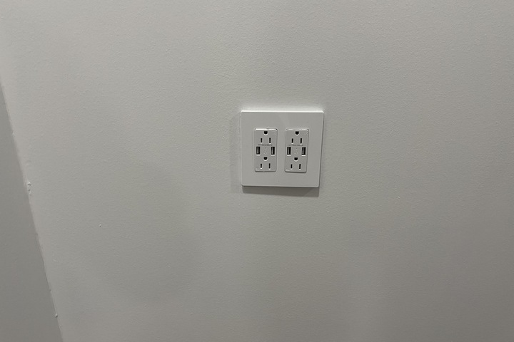 Room 85 of 103