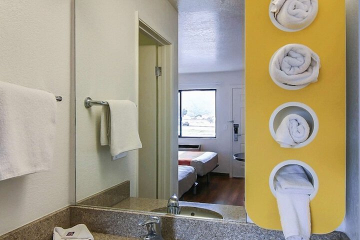 Motel 6 Buellton CA - Solvang Area
