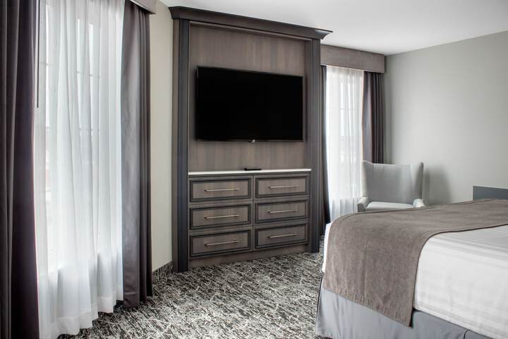 Chateau Moncton Trademark Collection by Wyndham