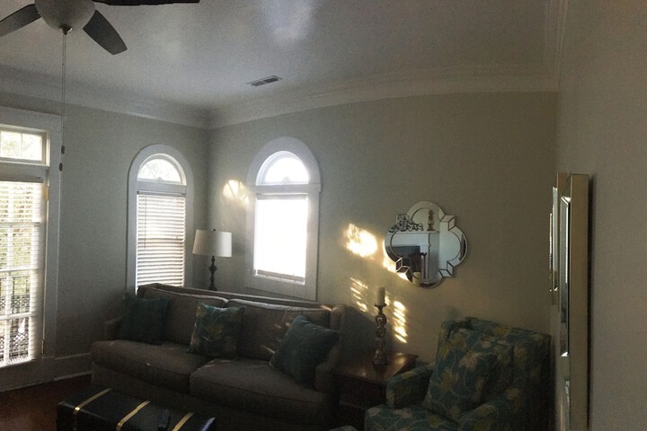 Room 12 of 28