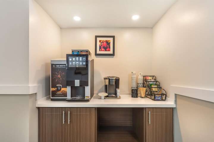 Best Western Smiths Falls Hotel