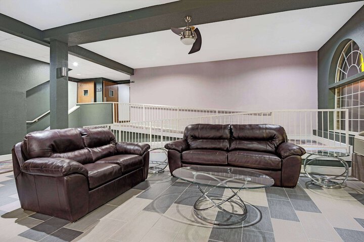 Hotel Interior 12 of 43