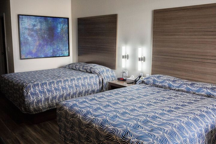 Room 21 of 40