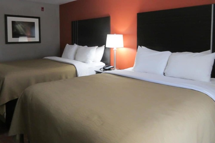 Room 34 of 37