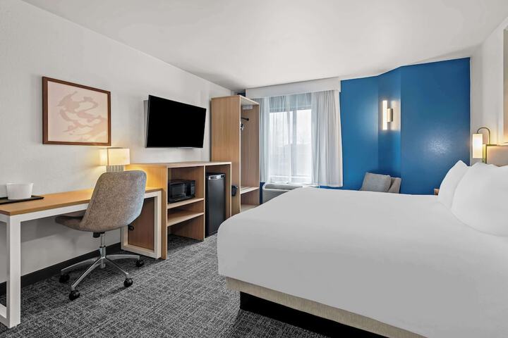 Spark by Hilton Oxford