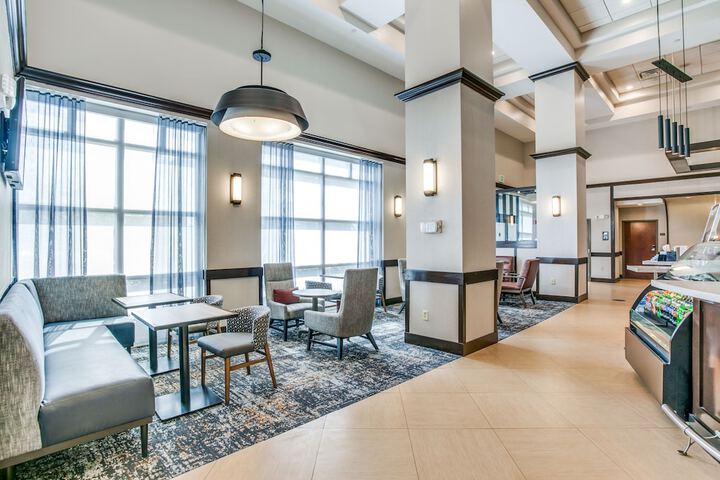 Hyatt Place Fort Worth / Hurst