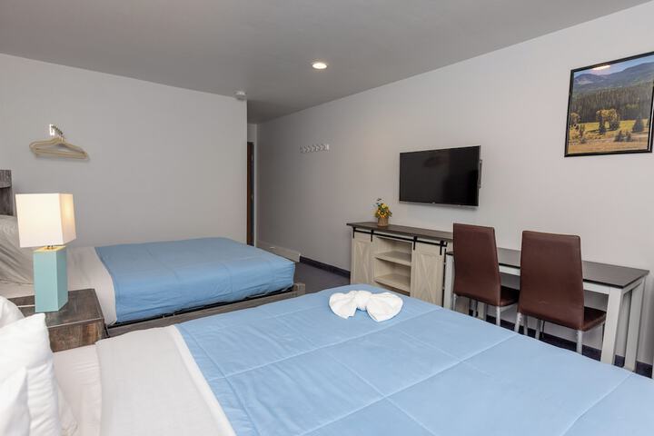 Room 28 of 49