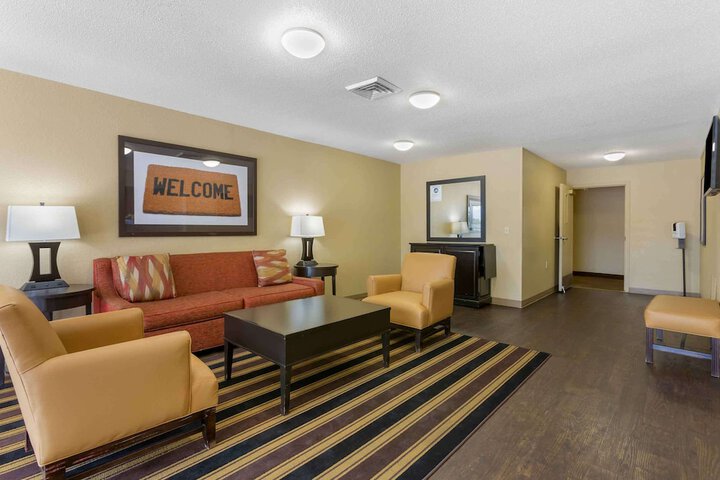 Extended Stay America Suites Toledo Maumee
