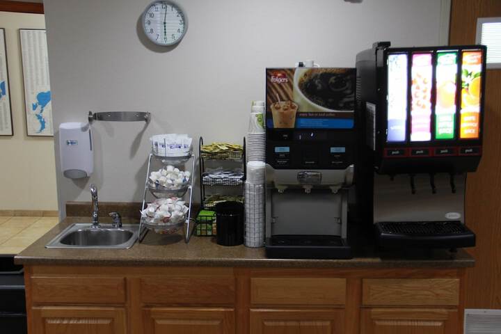 Breakfast/Coffee Service 47 of 53