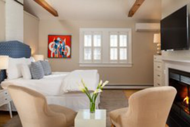 Room 29 of 104