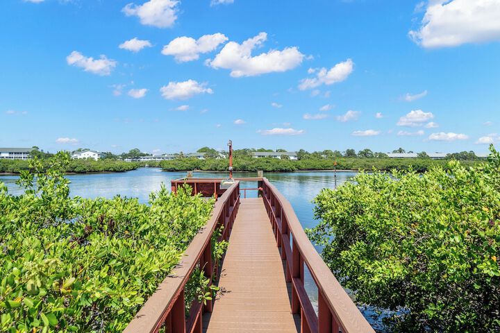 Seashell 19 by Distinctive Beach Rentals