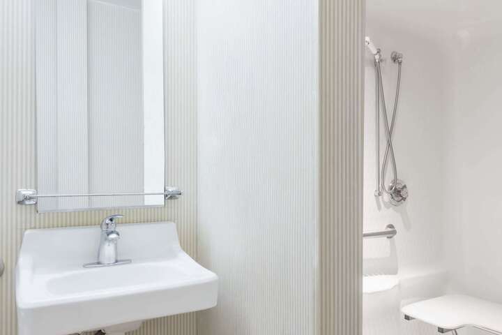 Microtel Inn & Suites by Wyndham Uncasville Casino Area