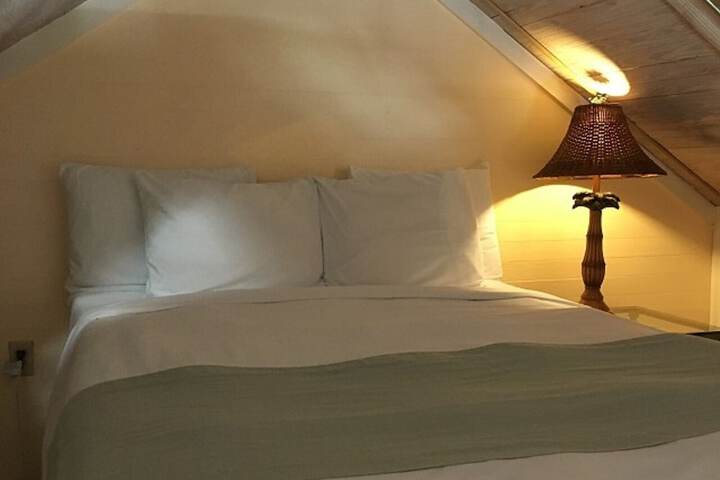 Room 44 of 259
