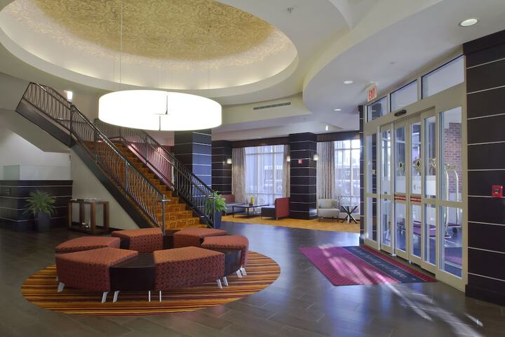 Hotel 3 of 68