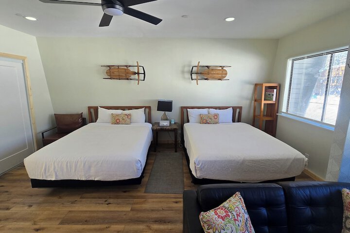 Room 28 of 126